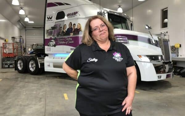 We need more women in trucking