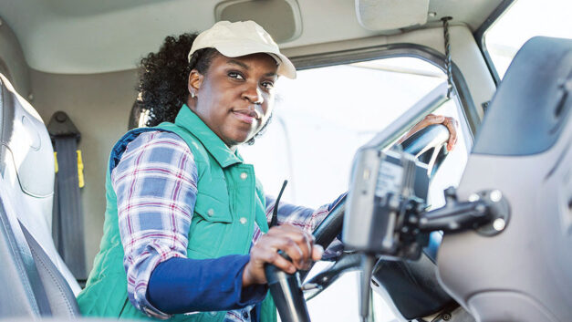 Lawmakers Reintroduce Bill Promoting Women in Trucking