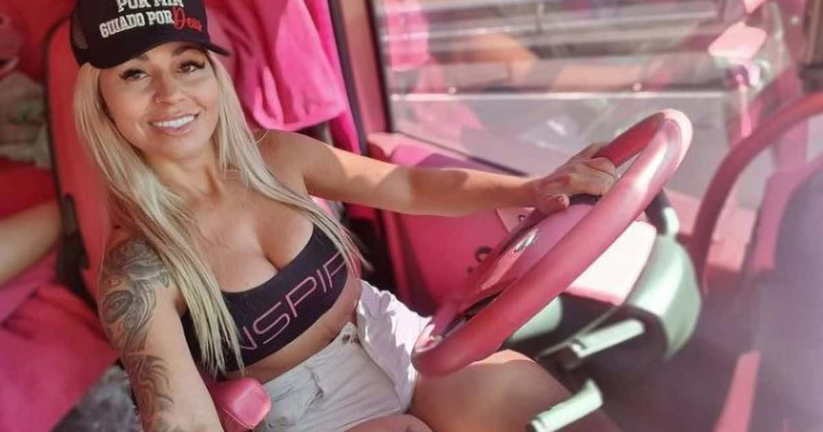 Brazilian Hop Pink Truck Driver