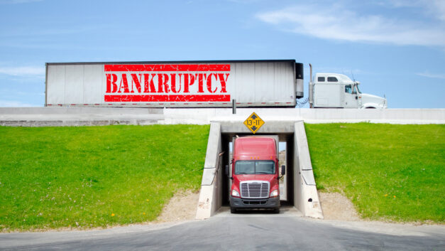 Breaking News: Major Illinois Trucking Company Files for Bankruptcy – What Went Wrong?